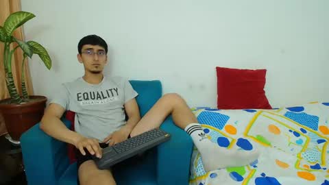 FallGays online show from May 11, 1:44 am