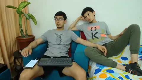 FallGays online show from May 13, 1:58 am