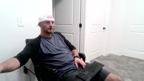 Snapshot of fallout7657 chatting on September 30, 5:45 am Daddy online show from September 30, 5:45 am