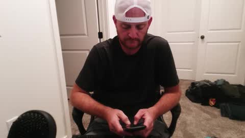 Snapshot of fallout7657 chatting on October 13, 1:38 am Daddy online show from October 13, 1:38 am