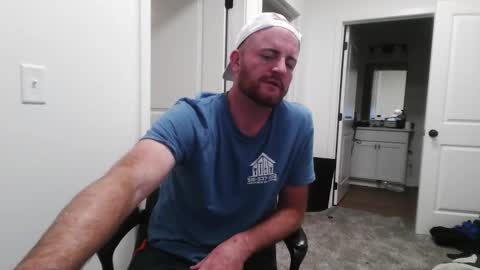 Snapshot of fallout7657 chatting on October 23, 3:17 am Daddy online show from October 23, 3:17 am