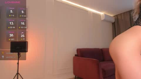 Fame doll online show from March 14, 1:44 am