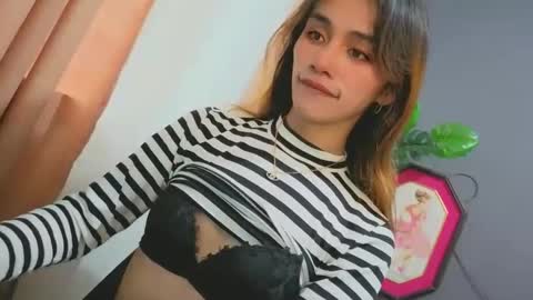 Alexandra x Alexandro online show from November 3, 9:59 pm