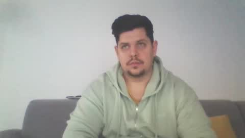 YoungChris online show from February 13, 9:38 am