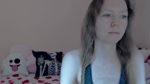 BUNNYGal online show from March 18, 5:21 am