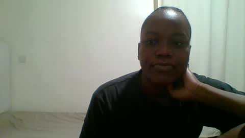 Snapshot of fancyfingers_ chatting on February 1, 1:12 am fancyfingers1 online show from February 1, 1:12 am