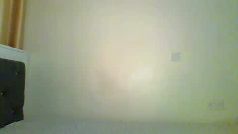 Snapshot of fancyfingers_ chatting on June 10, 3:07 am fancyfingers1 online show from June 10, 3:07 am
