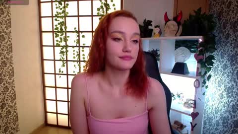 Snapshot of fane_stain chatting on December 14, 11:29 am Merida but you can call me Ida online show from December 14, 11:29 am