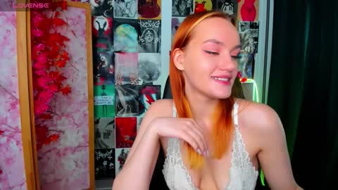 Snapshot of fane_stain chatting on October 24, 3:25 am Merida but you can call me Ida online show from October 24, 3:25 am