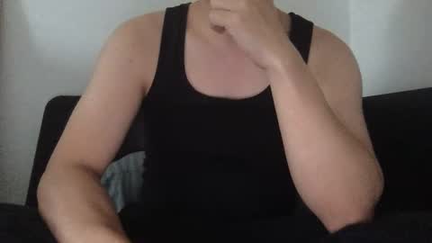 Snapshot of fantasticbake1 chatting on October 21, 6:47 am fantasticbake1 online show from October 21, 6:47 am