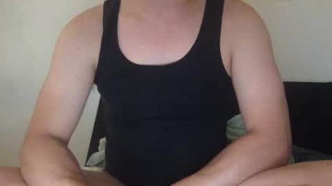 Snapshot of fantasticbake1 chatting on December 14, 9:47 am fantasticbake1 online show from December 14, 9:47 am