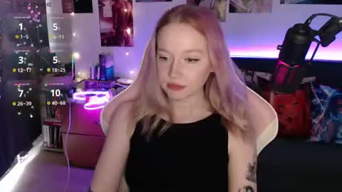 Lisa online show from June 23, 11:41 am