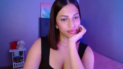 Snapshot of fantasy_maker1 chatting on September 26, 1:09 am Perla online show from September 26, 1:09 am