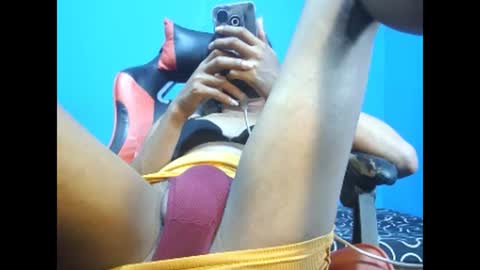 Snapshot of fantasyg0ddessxxx chatting on February 12, 1:52 am PIA online show from February 12, 1:52 am