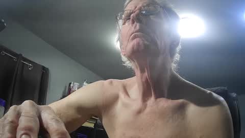 fantasyresort online show from February 1, 4:11 am