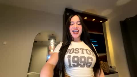 AMANDA  online show from May 17, 4:47 pm