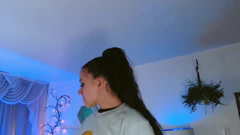 Farah online show from February 21, 12:06 pm