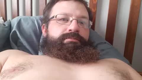 Snapshot of farm2boy chatting on December 6, 5:33 pm Farm2boy online show from December 6, 5:33 pm