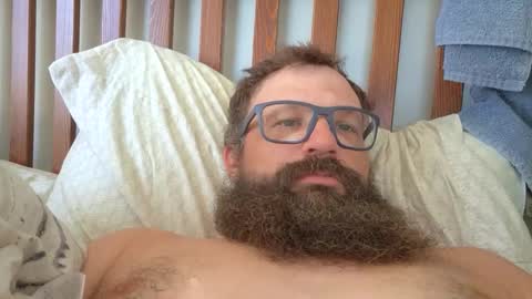 Snapshot of farm2boy chatting on October 9, 2:48 pm Farm2boy online show from October 9, 2:48 pm