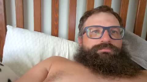 Snapshot of farm2boy chatting on October 14, 6:31 pm Farm2boy online show from October 14, 6:31 pm