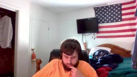 Snapshot of farmboy2398 chatting on December 17, 3:56 am farmboy2398 online show from December 17, 3:56 am