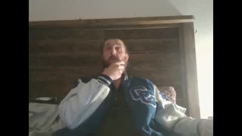 Snapshot of farmerboyart chatting on April 14, 7:25 am farmerboyart online show from April 14, 7:25 am