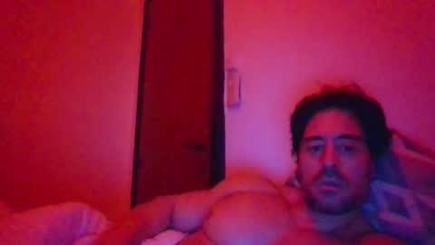 farolito373218 online show from April 2, 5:16 am