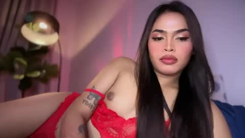 Snapshot of farrahmoanx chatting on June 19, 3:27 pm farrahmoanx online show from June 19, 3:27 pm
