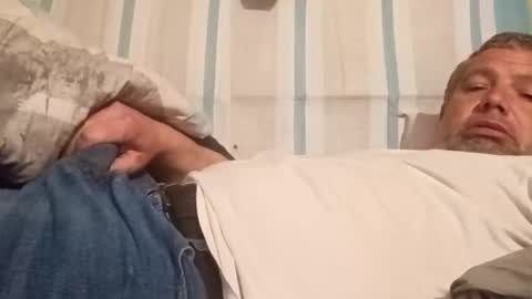 Snapshot of farrisshane1985 chatting on March 8, 12:31 pm farrisshane1985 online show from March 8, 12:31 pm