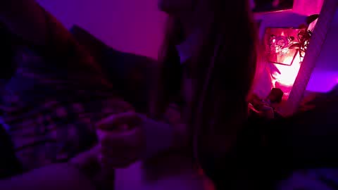 farty_sluts online show from March 1, 7:41 am