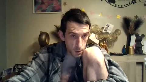 Snapshot of fasterlife chatting on January 15, 3:54 am Fastlife online show from January 15, 3:54 am