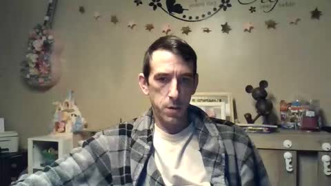 Snapshot of fasterlife chatting on February 5, 2:27 am Fastlife online show from February 5, 2:27 am