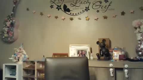 Snapshot of fasterlife chatting on February 21, 6:14 am Fastlife online show from February 21, 6:14 am