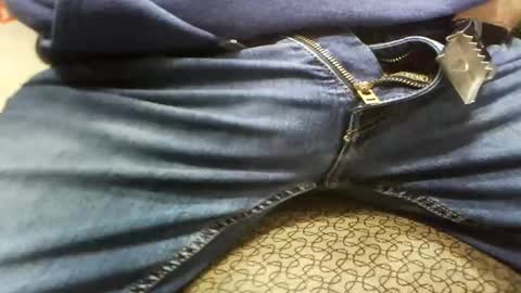 Snapshot of fastman111 chatting on December 1, 5:13 pm fastman111 online show from December 1, 5:13 pm