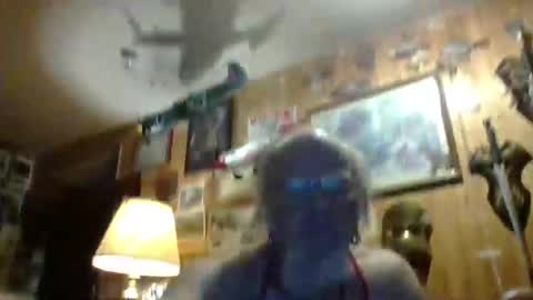 Snapshot of fastninja14r chatting on May 28, 2:36 pm Fastninja14R online show from May 28, 2:36 pm