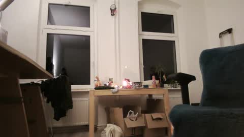 Fat Bernd online show from October 3, 5:54 pm