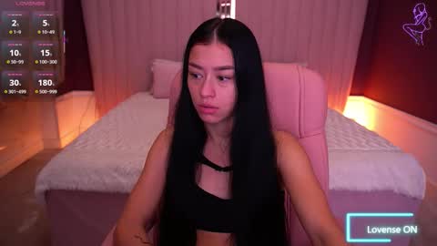 Nellie online show from November 3, 10:32 pm