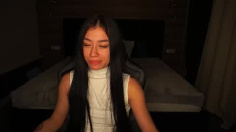 Nellie online show from November 27, 8:44 pm