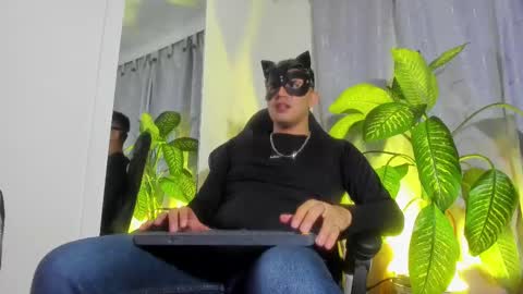 Snapshot of fatass_420 chatting on January 22, 9:02 am Johan online show from January 22, 9:02 am