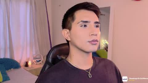 Snapshot of fatass_420 chatting on November 13, 9:36 pm Johan online show from November 13, 9:36 pm