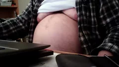 Snapshot of fatbellyitalian3 chatting on November 22, 9:47 pm fatbellyitalian3 online show from November 22, 9:47 pm