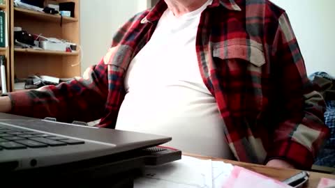 fatbellyitalian3 online show from March 13, 8:37 pm