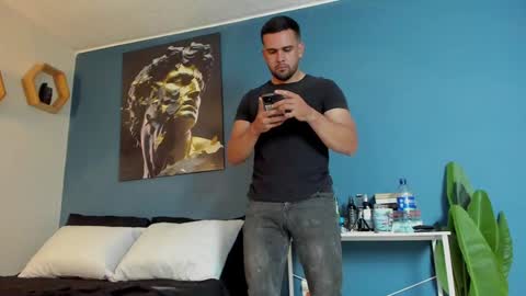 Snapshot of fatdick_1 chatting on January 14, 12:54 am M A T T E O online show from January 14, 12:54 am