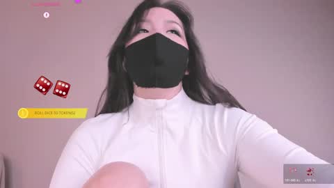 Tina online show from May 1, 8:30 am