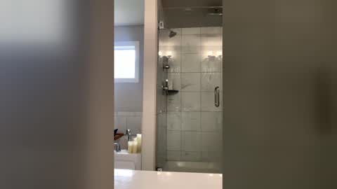 Snapshot of fatnine32 chatting on March 14, 5:18 pm fatnine32 online show from March 14, 5:18 pm