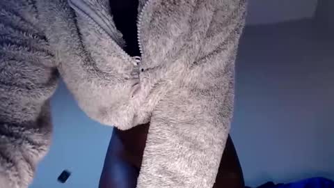 Snapshot of fatpussy_ebony_girl chatting on February 19, 6:53 am lexie online show from February 19, 6:53 am