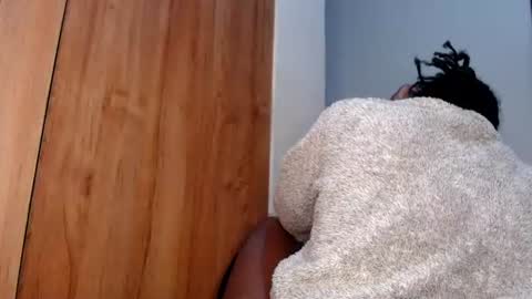 lexie online show from July 8, 6:51 am