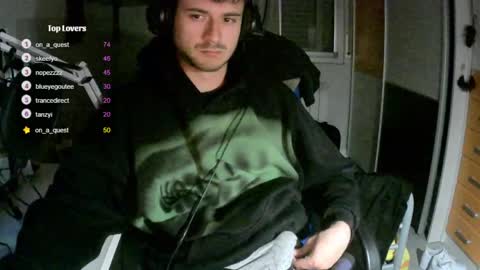 ThickDickTeen online show from April 18, 10:54 pm