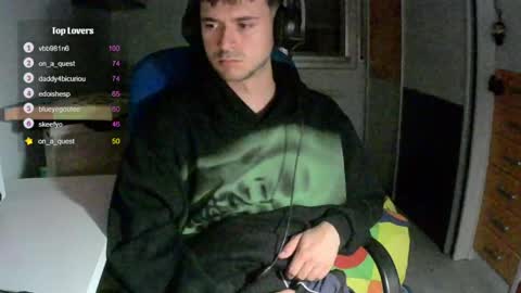 ThickDickTeen online show from May 3, 9:32 pm