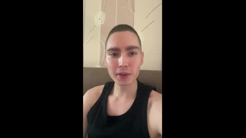 Snapshot of faustfrost chatting on May 15, 11:17 am Faust online show from May 15, 11:17 am